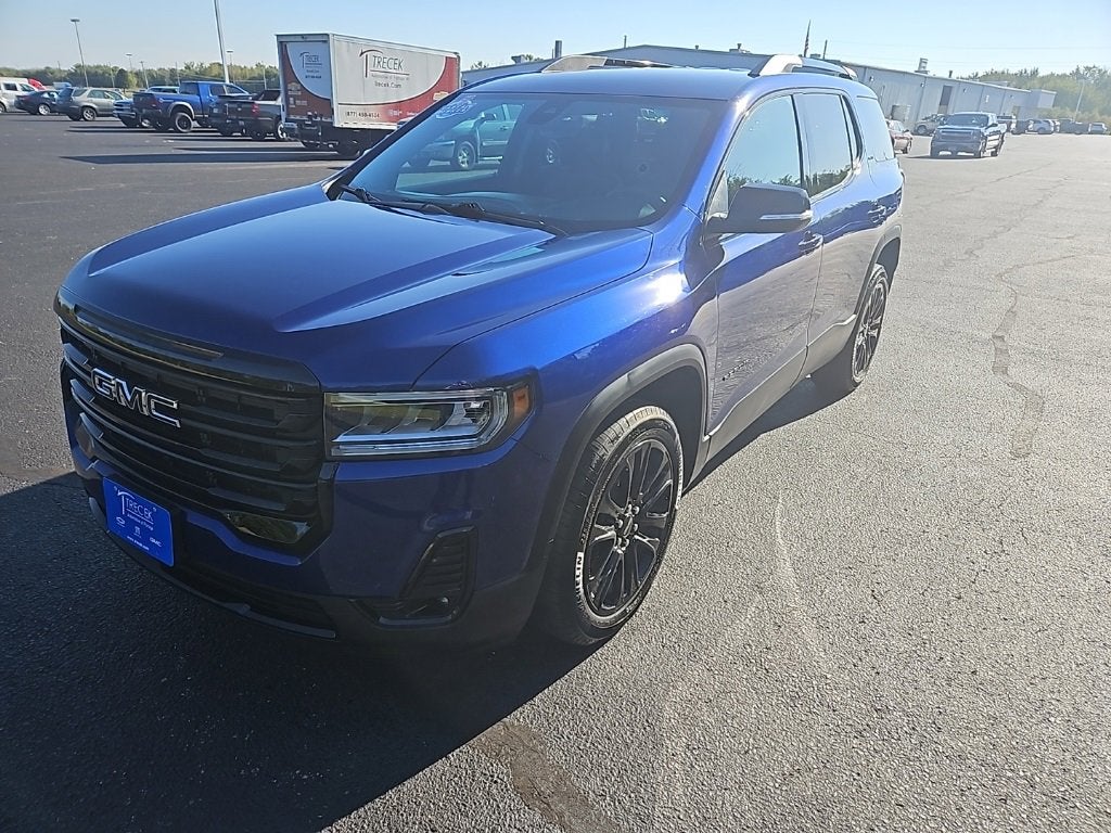 2023 GMC Acadia SLT