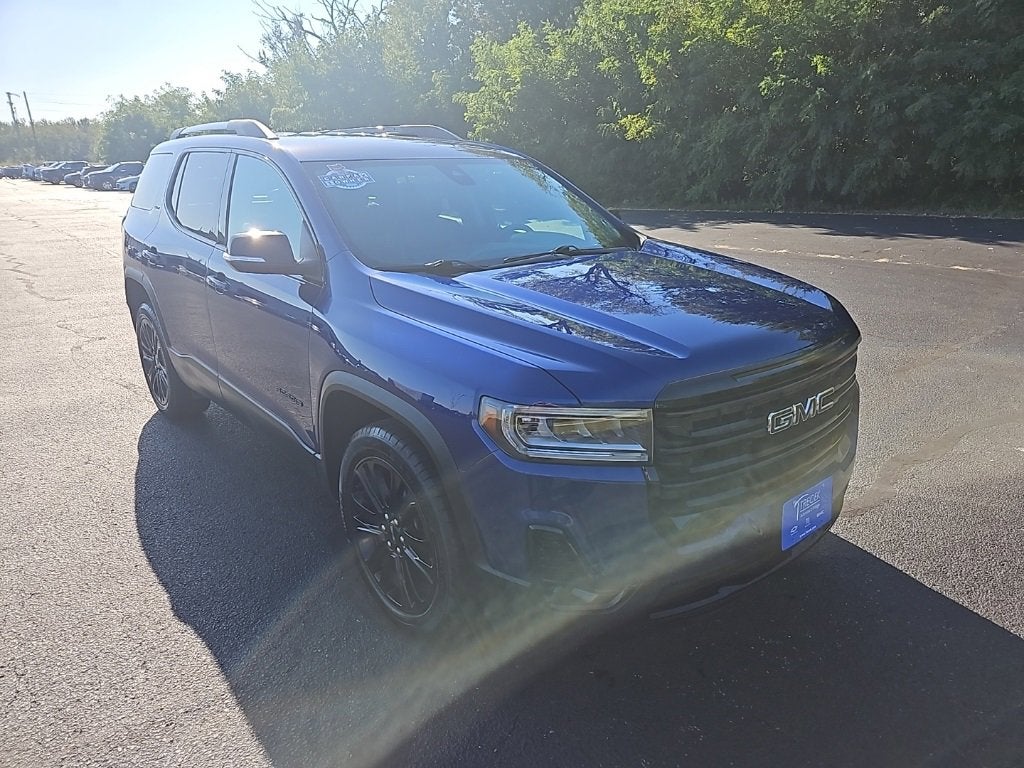 2023 GMC Acadia SLT