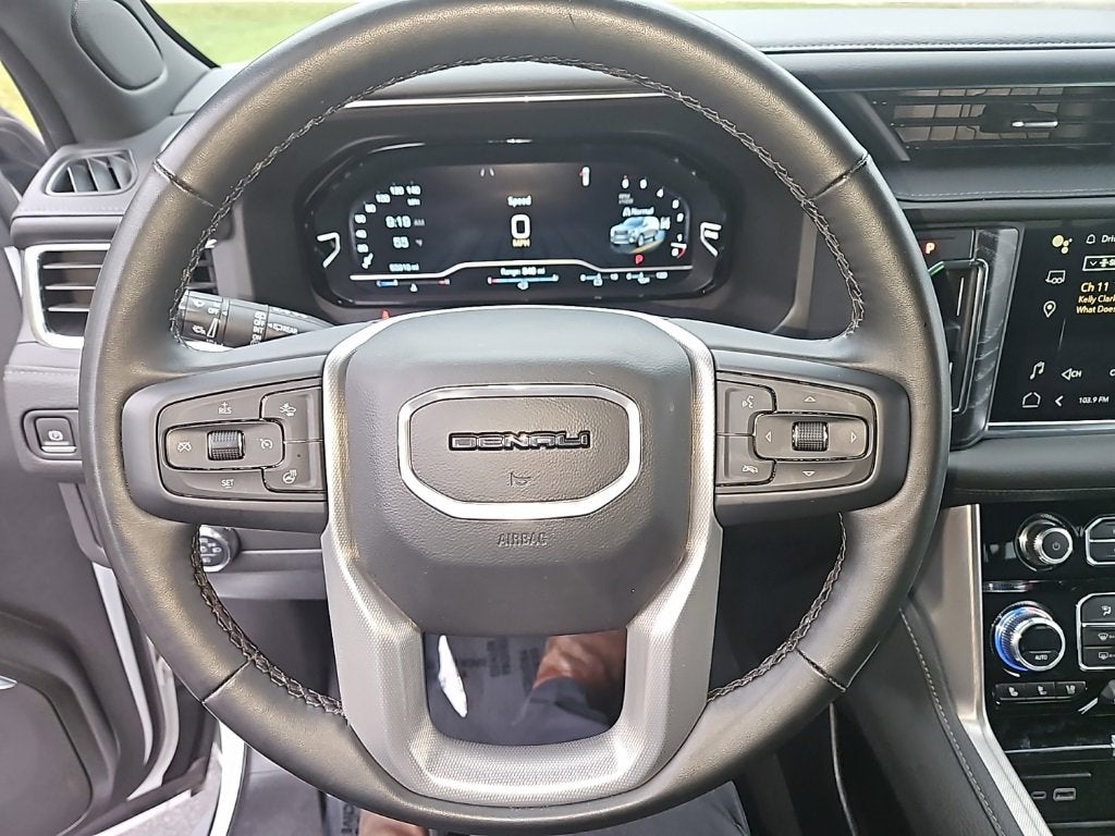 2023 GMC Yukon Denali