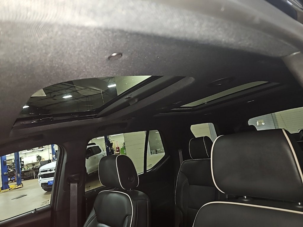 2024 Chevrolet Traverse Limited Premier
