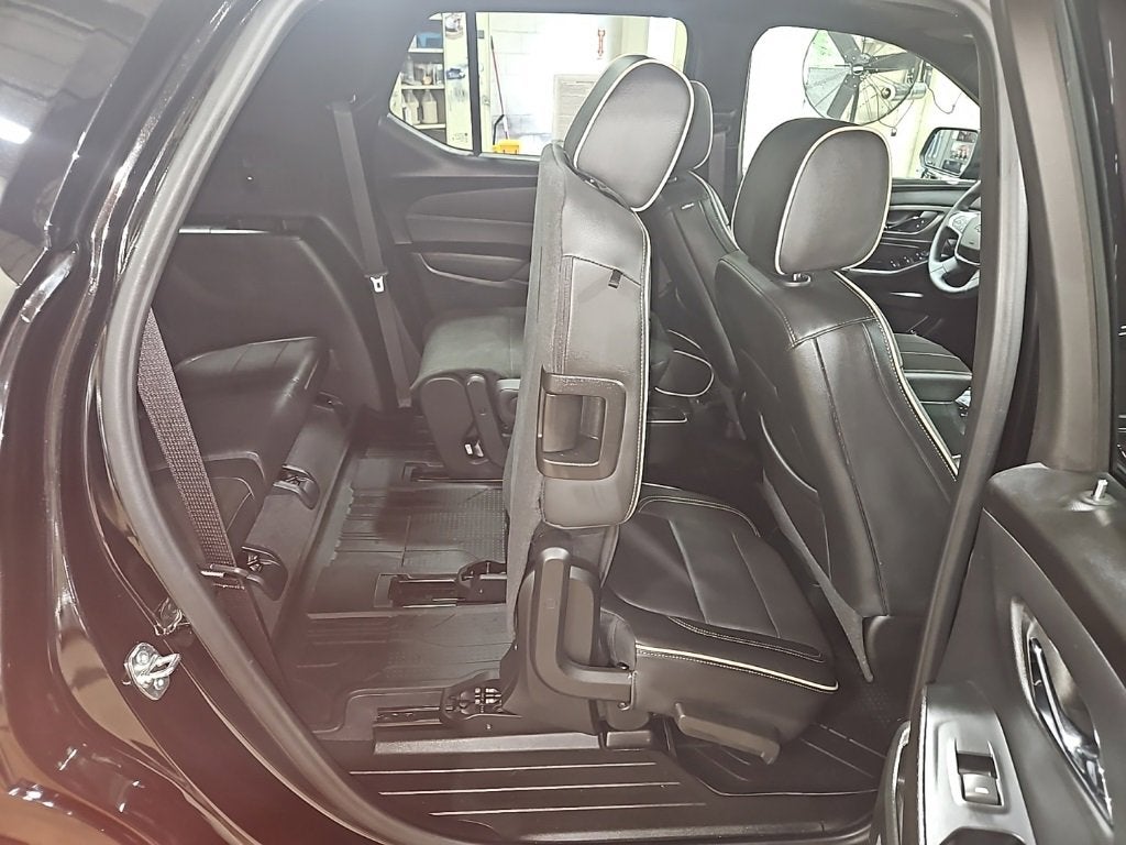 2024 Chevrolet Traverse Limited Premier