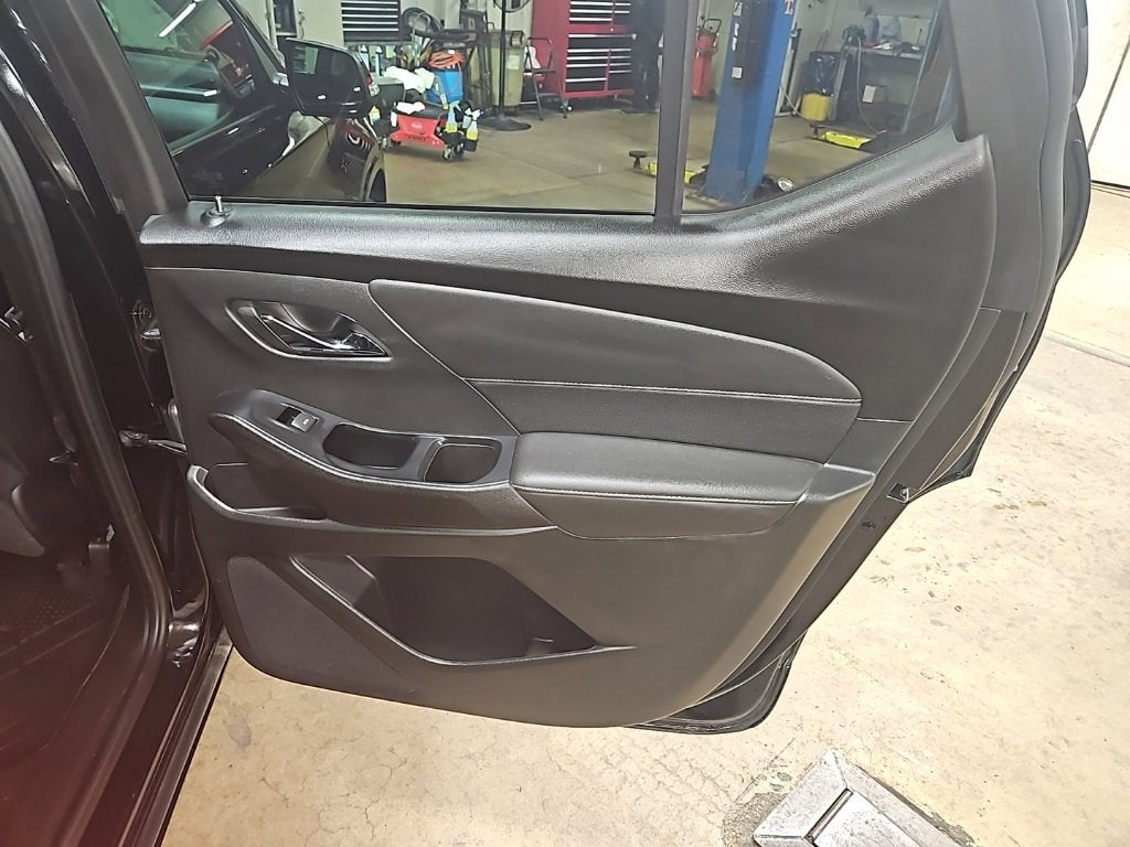 2024 Chevrolet Traverse Limited Premier