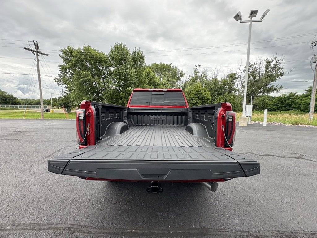 2025 GMC Sierra 2500 HD AT4