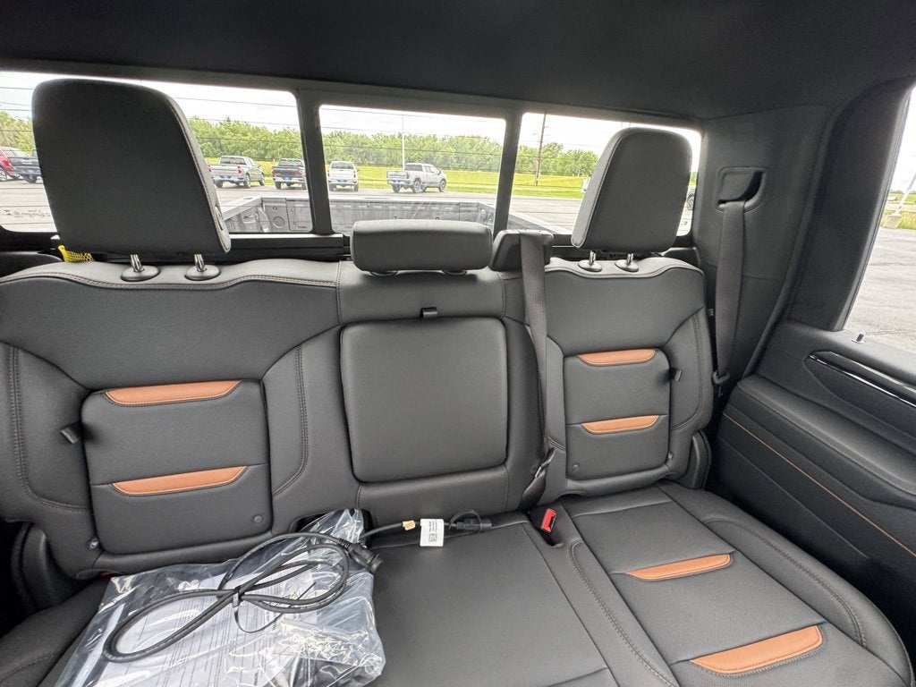 2025 GMC Sierra 2500 HD AT4