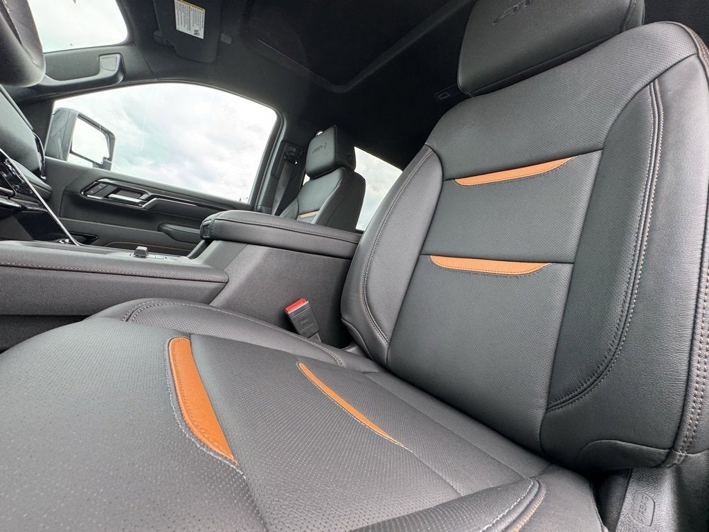 2025 GMC Sierra 2500 HD AT4