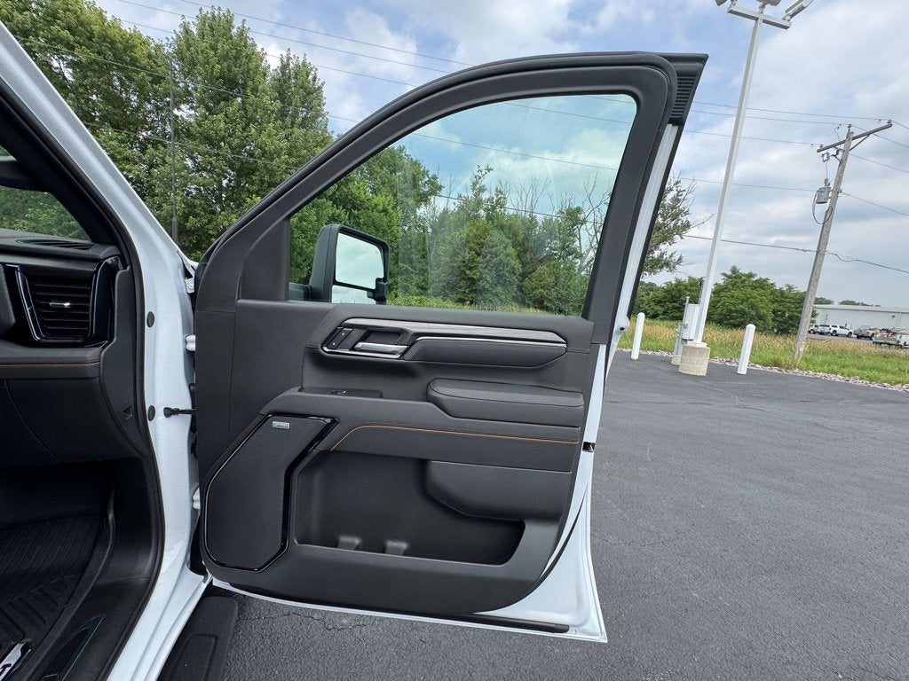 2025 GMC Sierra 2500 HD AT4