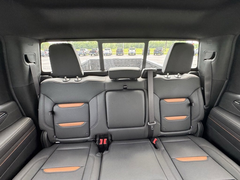 2025 GMC Sierra 2500 HD AT4