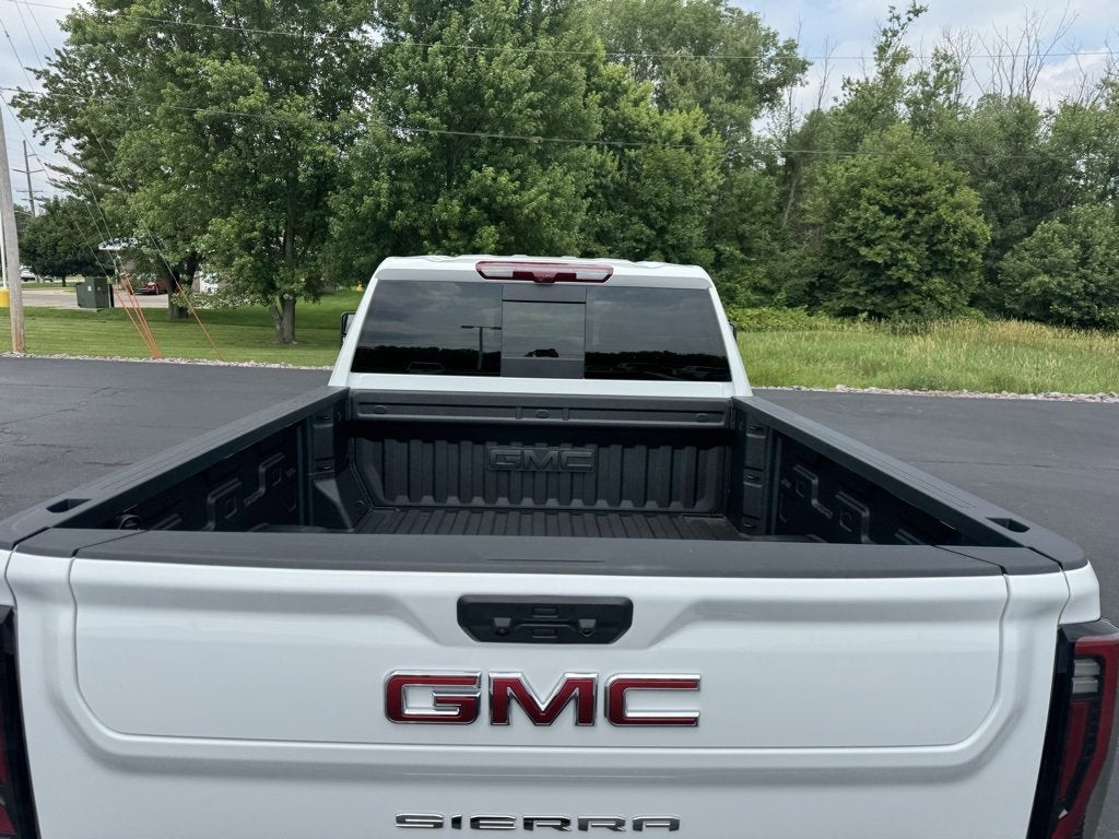 2025 GMC Sierra 2500 HD AT4