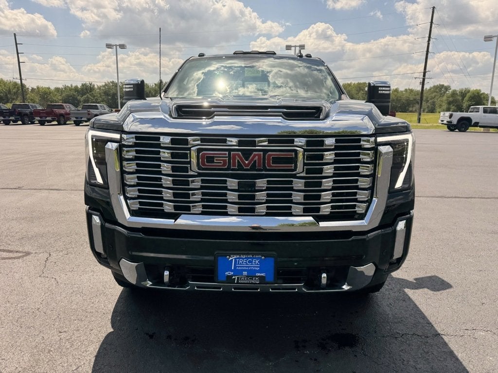 2025 GMC Sierra 2500 HD Denali