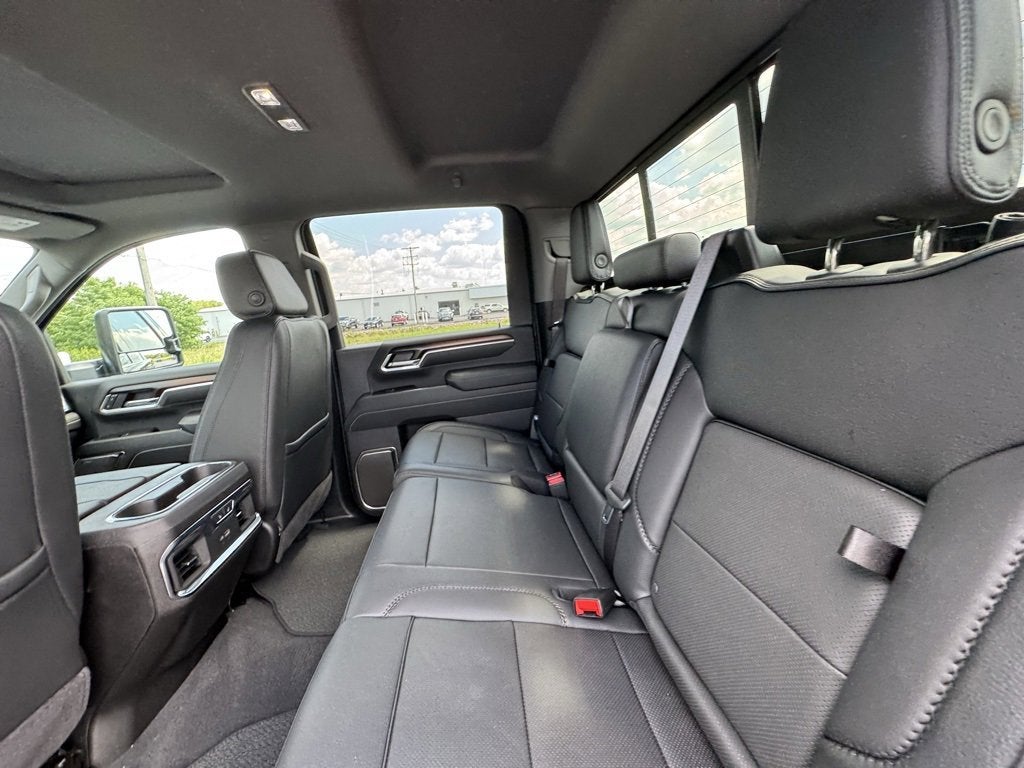 2025 GMC Sierra 2500 HD Denali