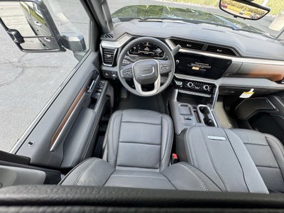 2025 GMC Sierra 2500 HD Denali