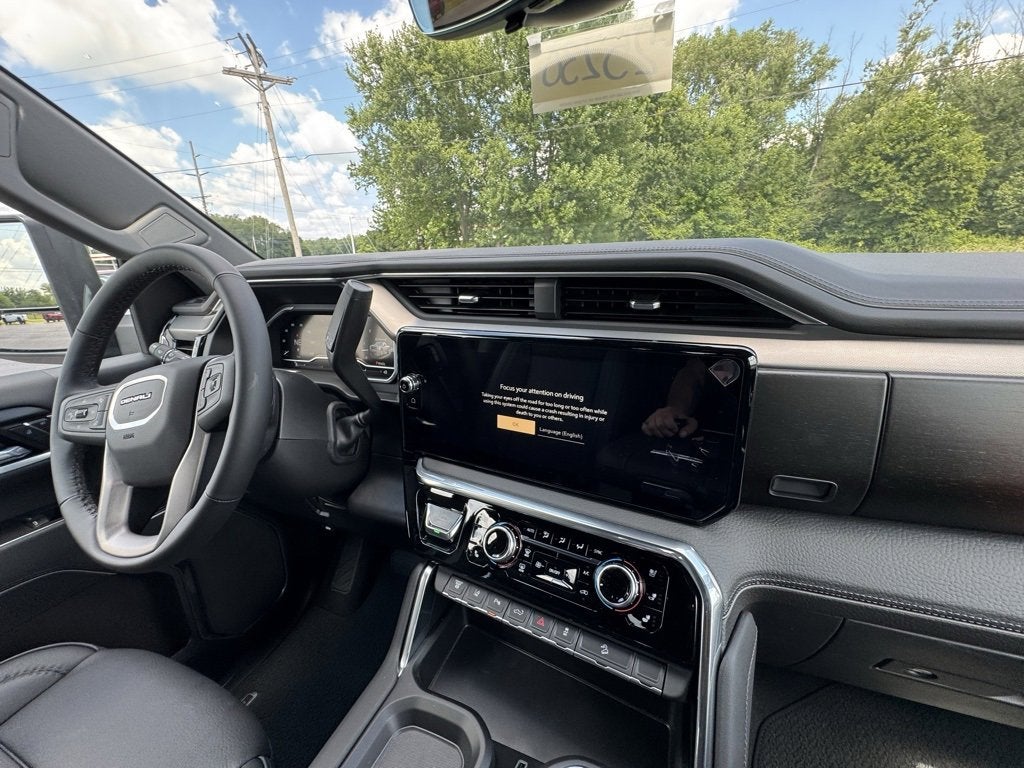 2025 GMC Sierra 2500 HD Denali