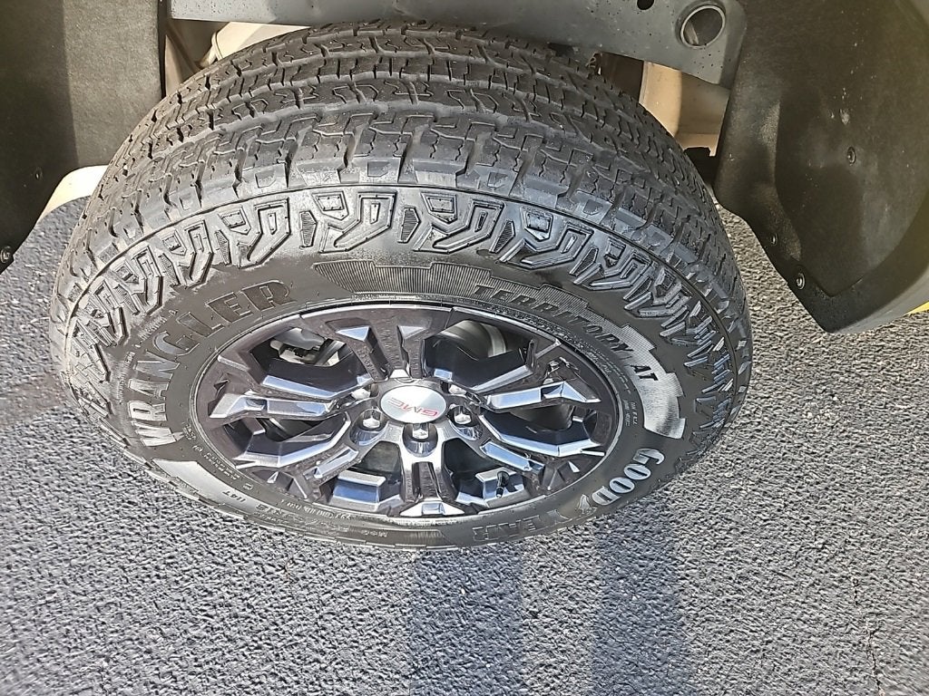 2023 GMC Canyon Elevation