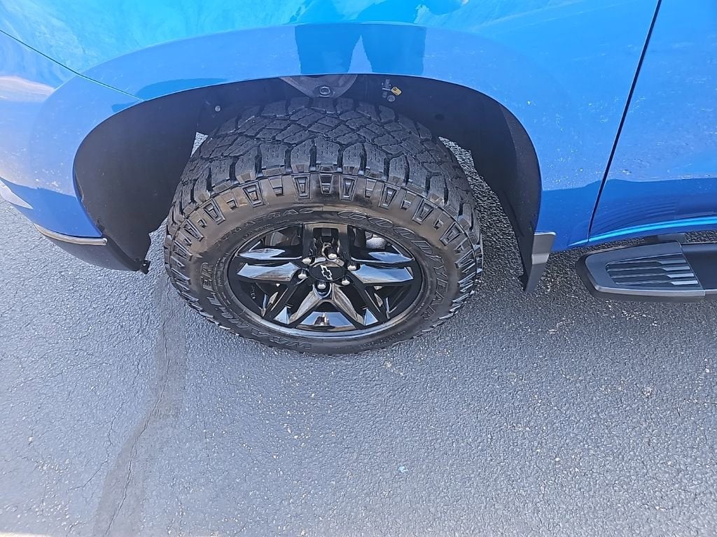 2023 Chevrolet Silverado 1500 Custom Trail Boss