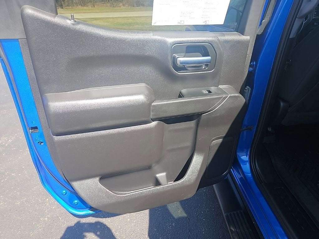 2023 Chevrolet Silverado 1500 Custom Trail Boss