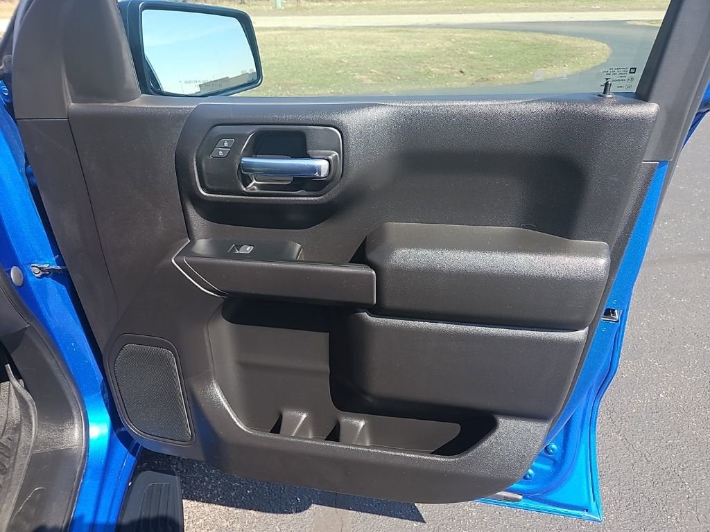 2023 Chevrolet Silverado 1500 Custom Trail Boss