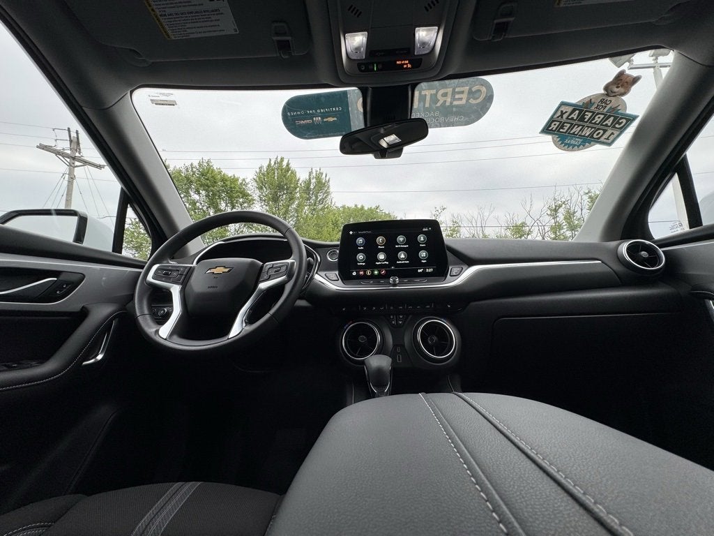 2025 Chevrolet Blazer 2LT