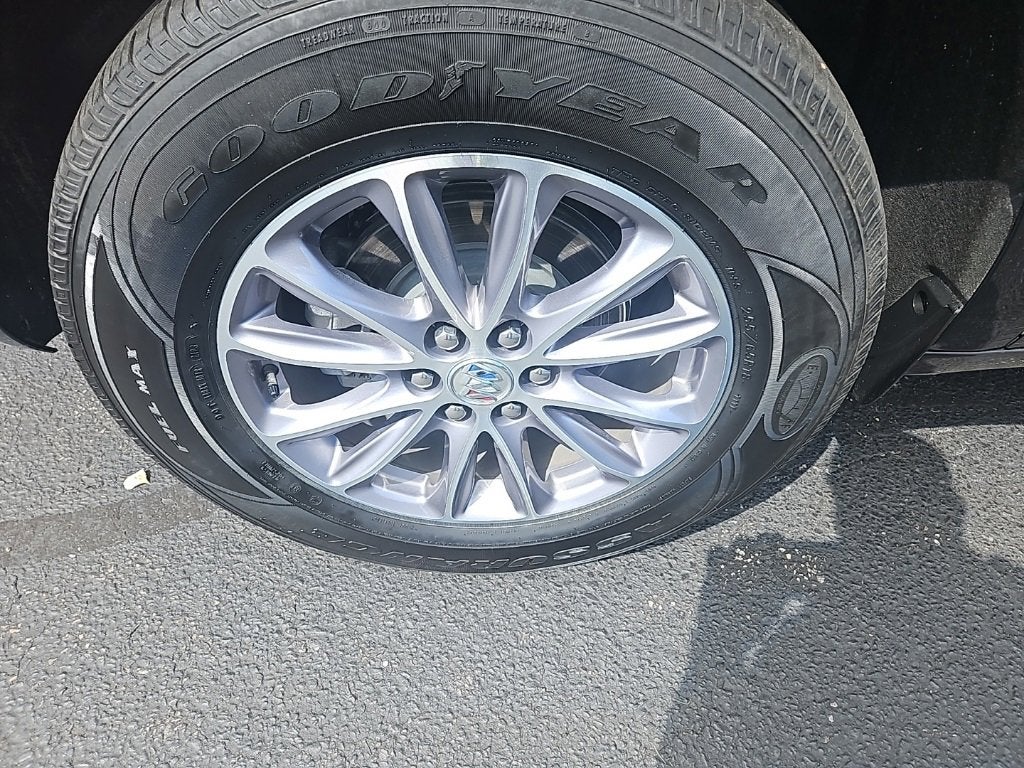 2024 Buick Enclave Essence