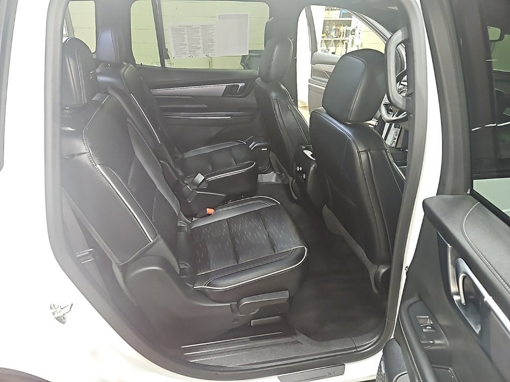 2025 Buick Enclave Sport Touring