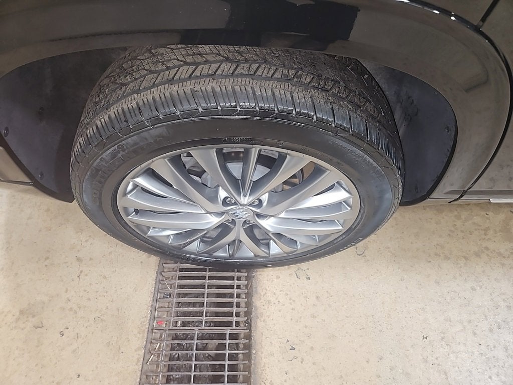 2025 Buick Enclave Avenir