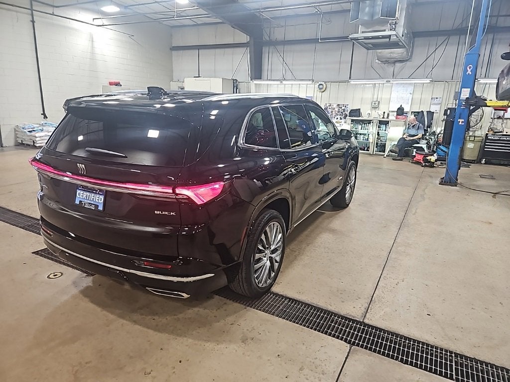 2025 Buick Enclave Avenir