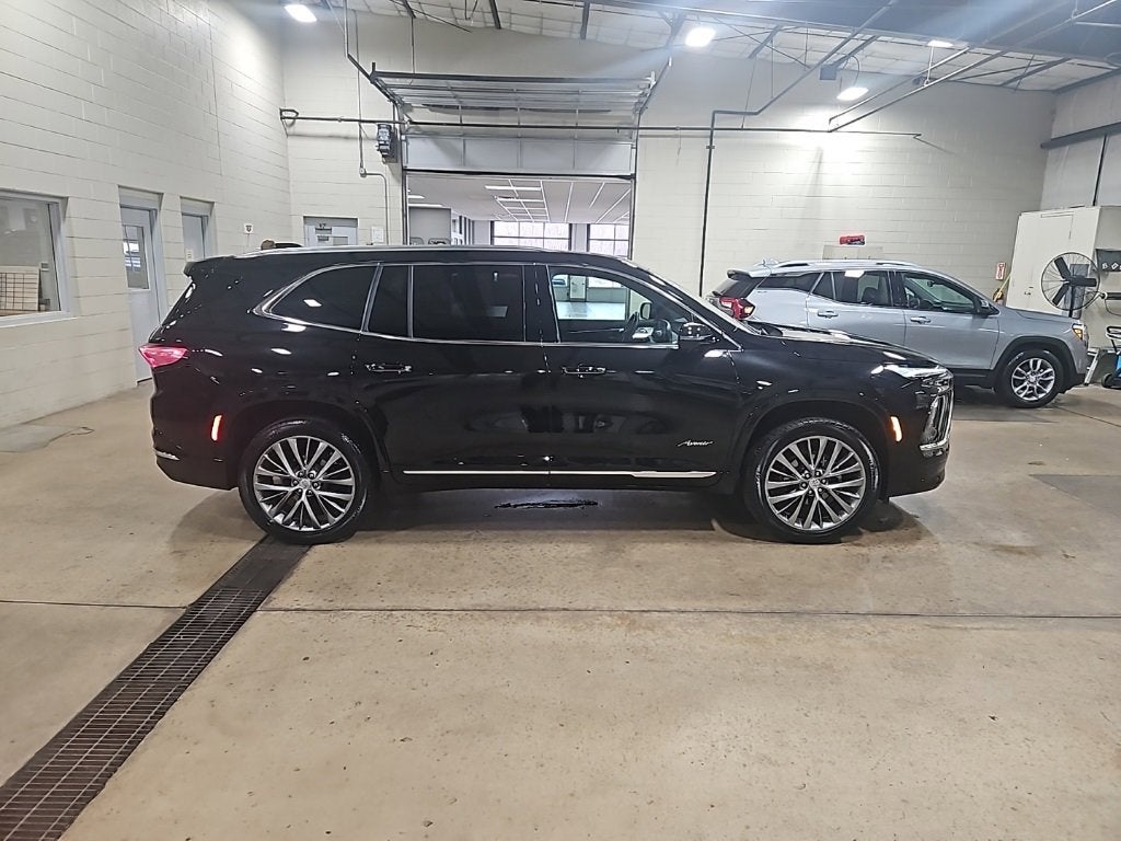 2025 Buick Enclave Avenir