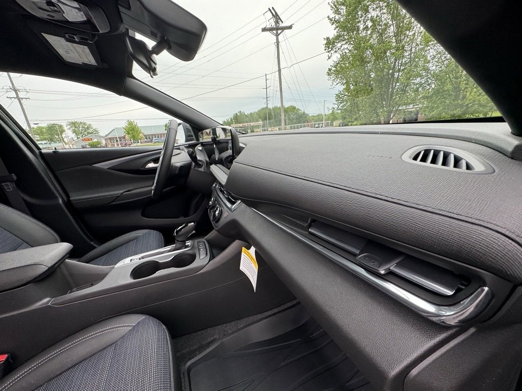 2025 Buick Envista Preferred