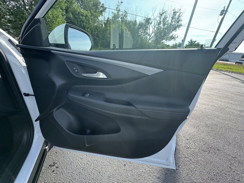 2025 Buick Envista Preferred