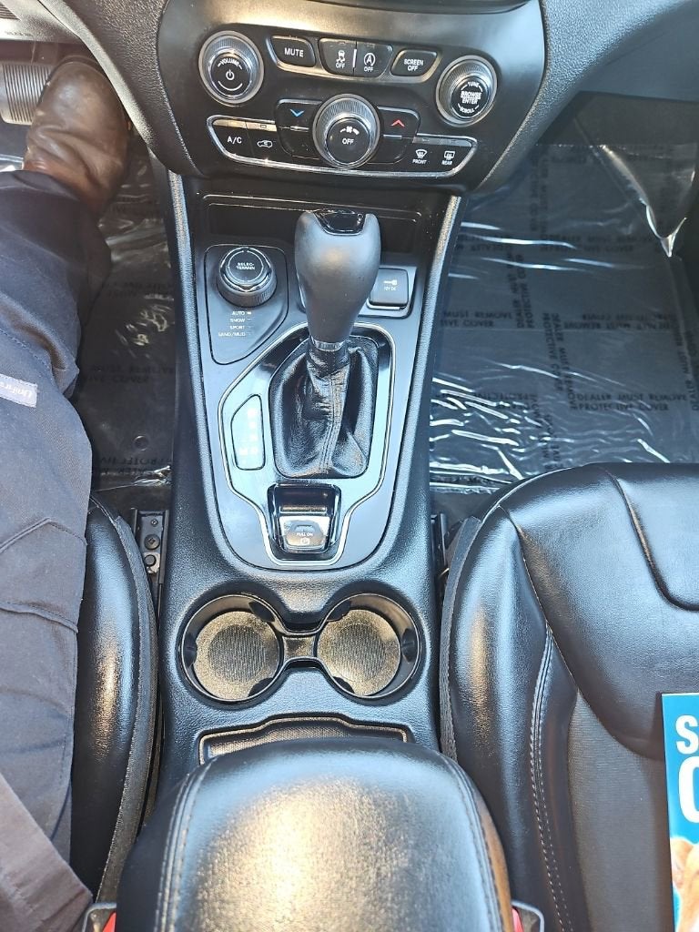2021 Jeep Cherokee Altitude