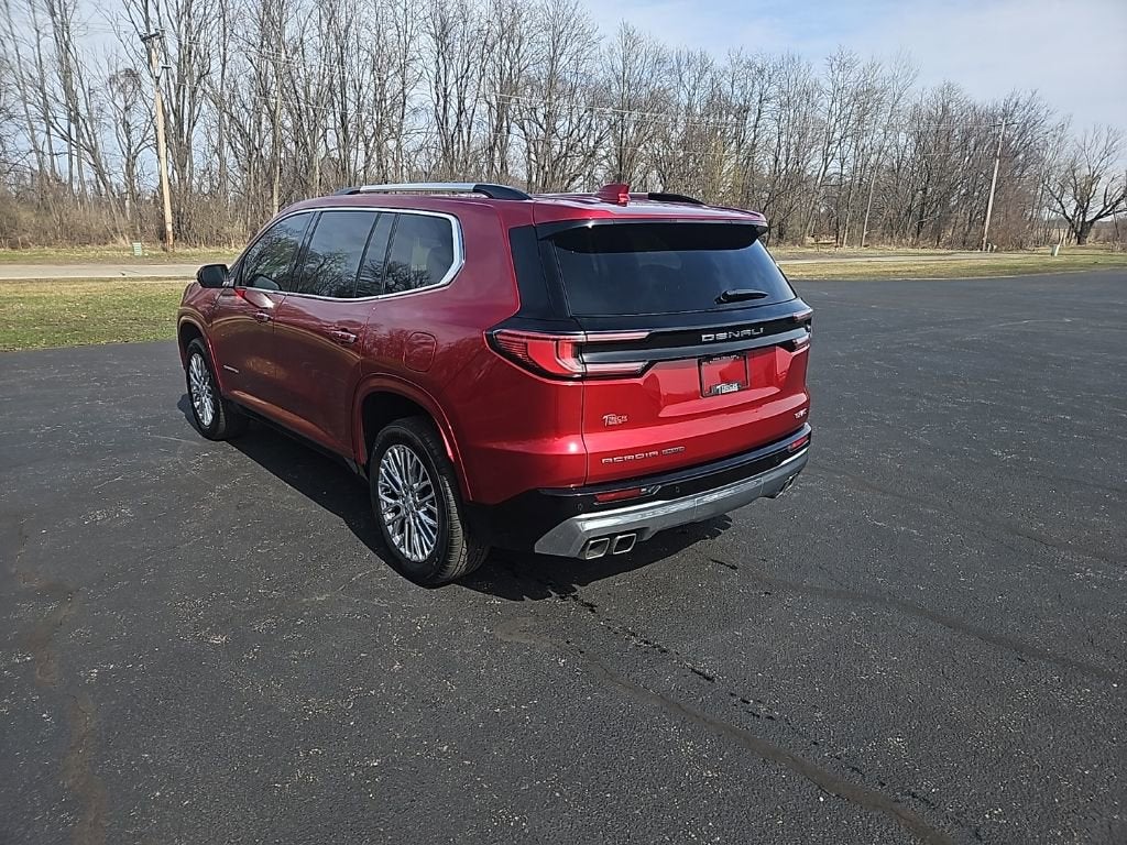 2024 GMC Acadia Denali