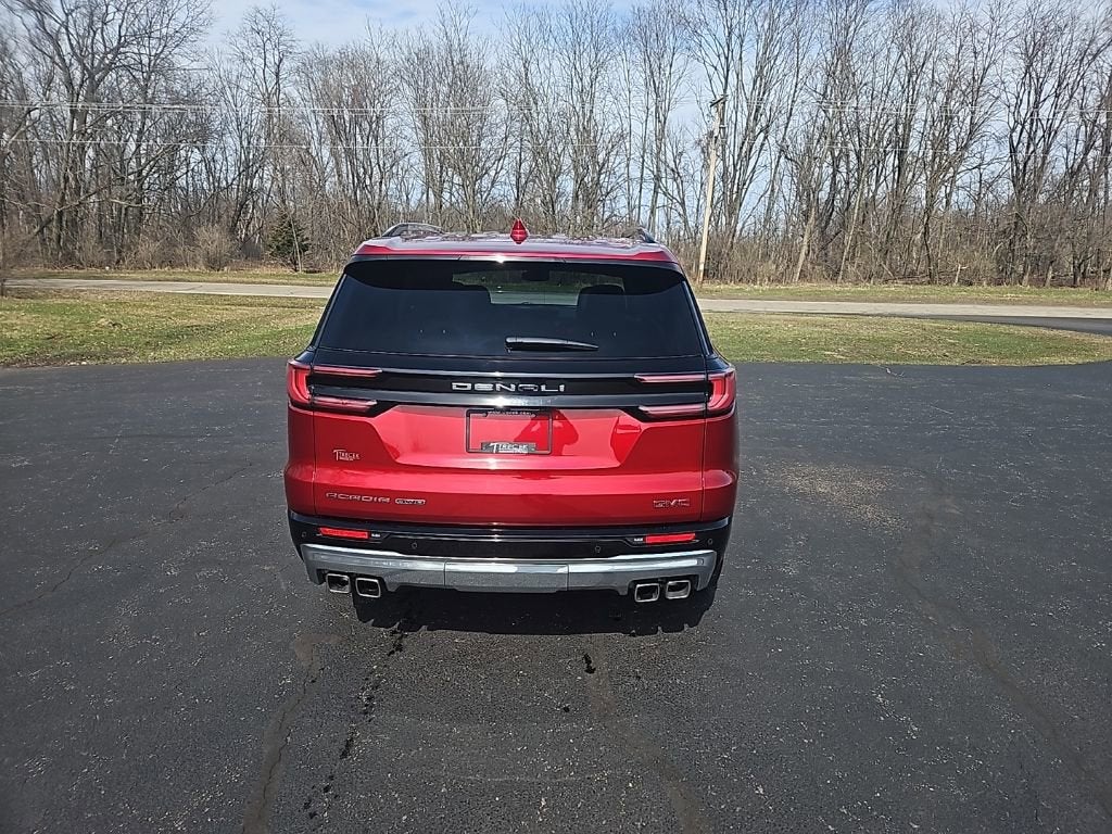 2024 GMC Acadia Denali