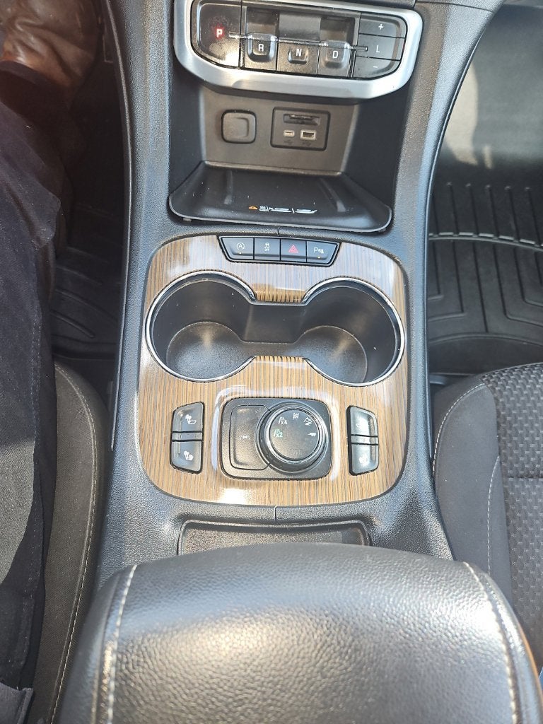 2021 GMC Acadia SLE