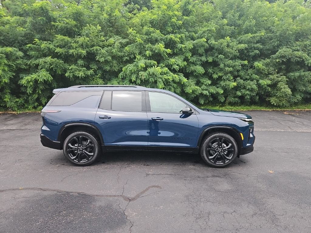 2027 Chevrolet Traverse RS