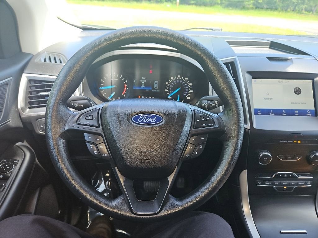 2020 Ford Edge SE