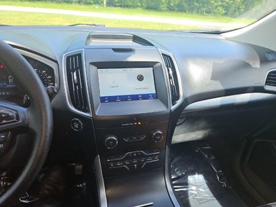 2020 Ford Edge SE