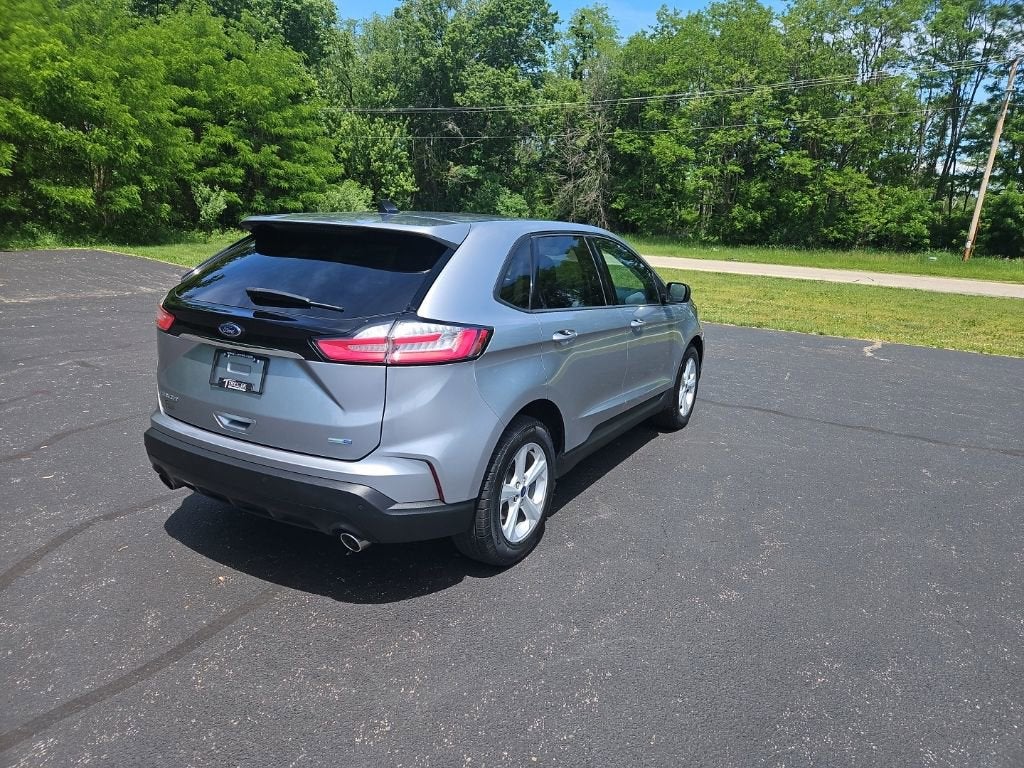2020 Ford Edge SE