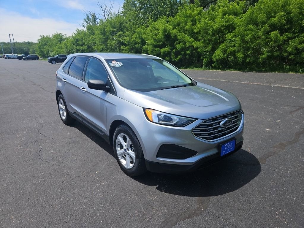 2020 Ford Edge SE