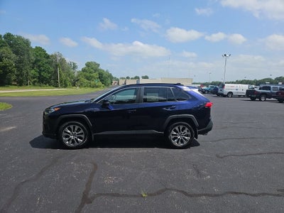 2020 Toyota RAV4 XLE Premium