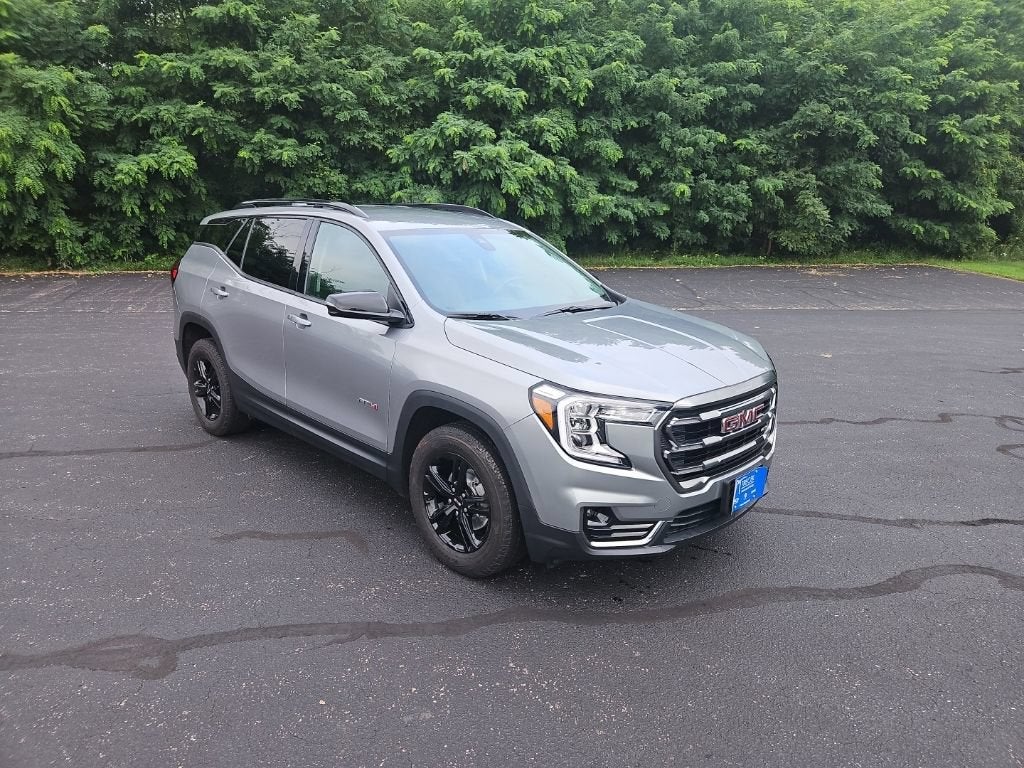 2023 GMC Terrain AT4