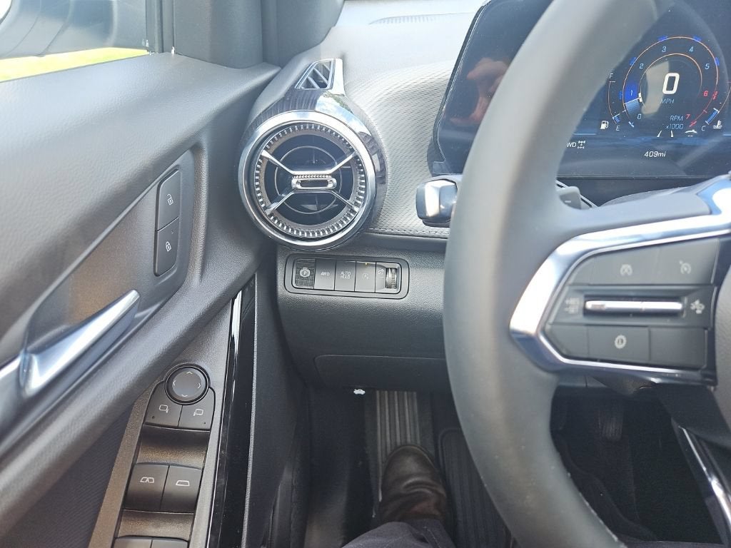 2027 Chevrolet Equinox AWD LT