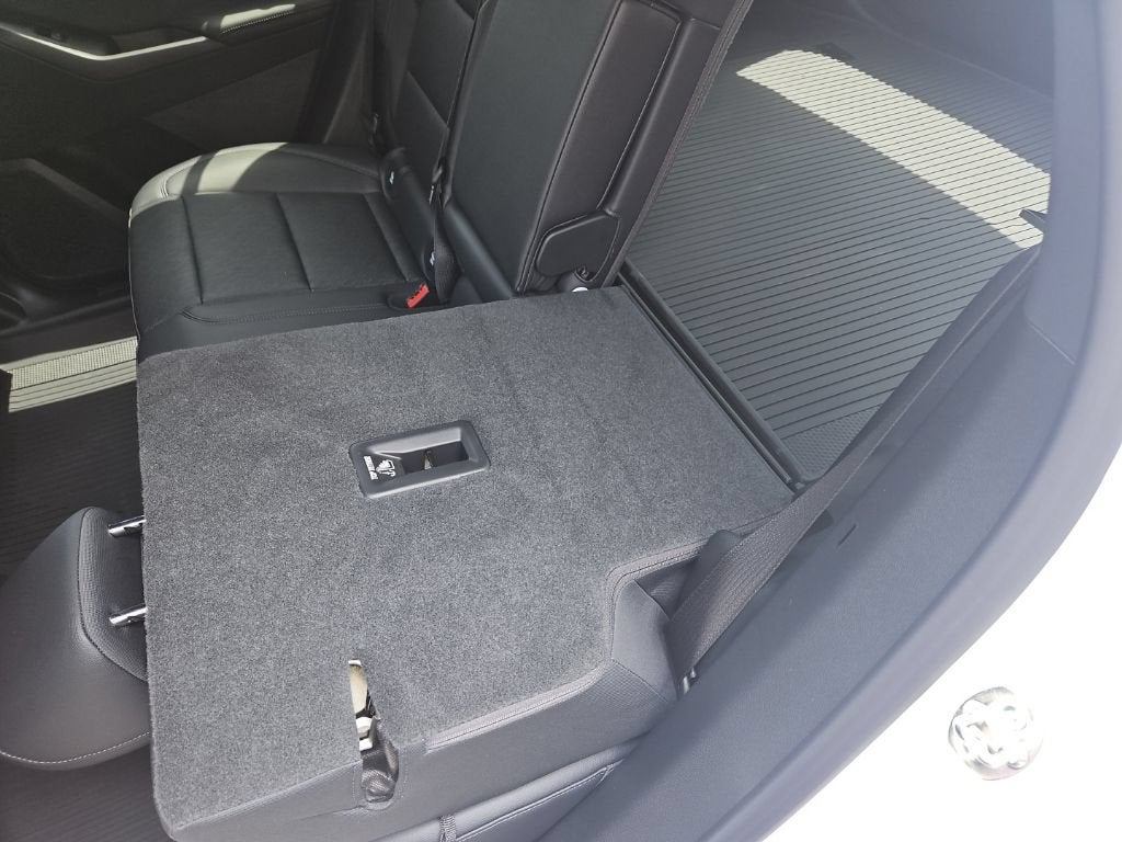 2027 Chevrolet Equinox AWD LT