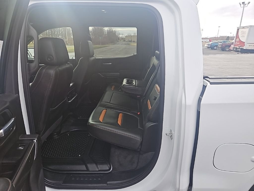 2022 GMC Sierra 1500 Limited AT4