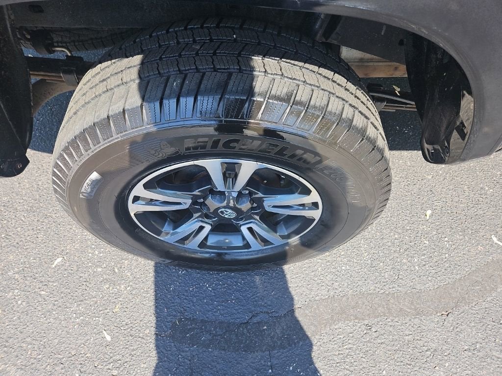 2018 Toyota Tacoma SR