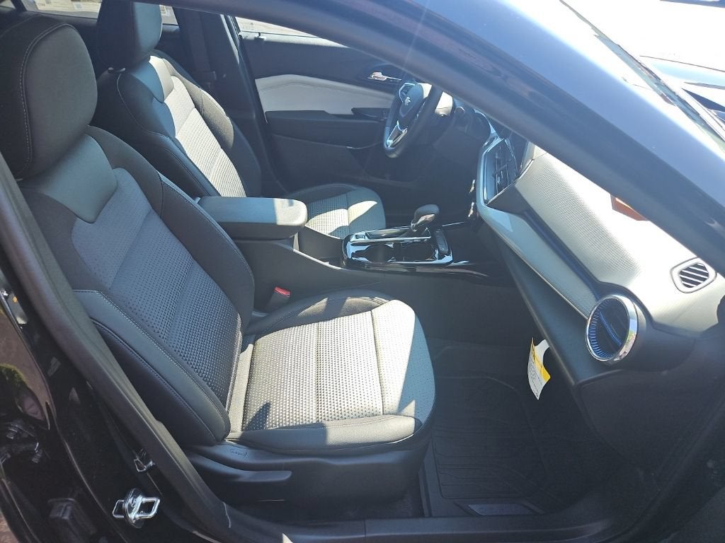 2026 Chevrolet Trax LT - Photo 27
